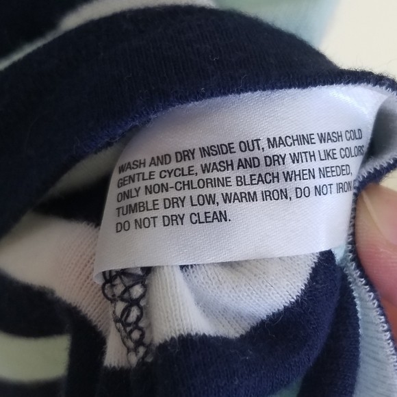 🌻2/$30 GAP Supersoft Bowery Striped Henley - Picture 5 of 5